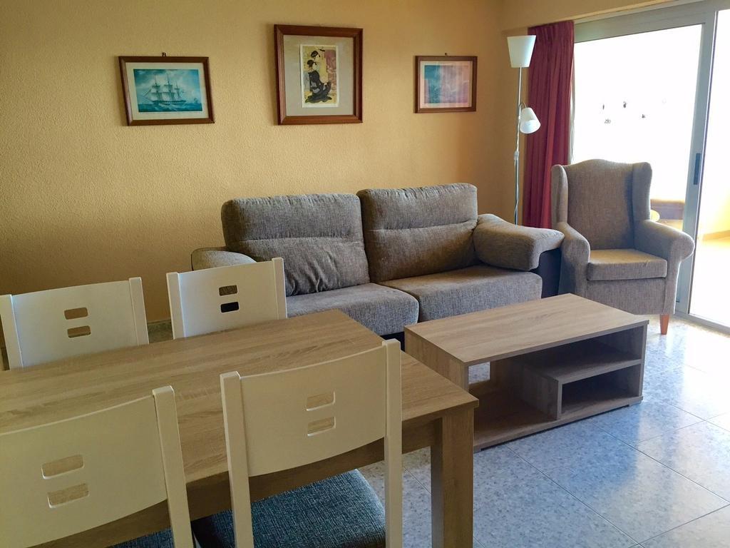 Miramar Playa - Aloturin Benidorm Apartment Room photo